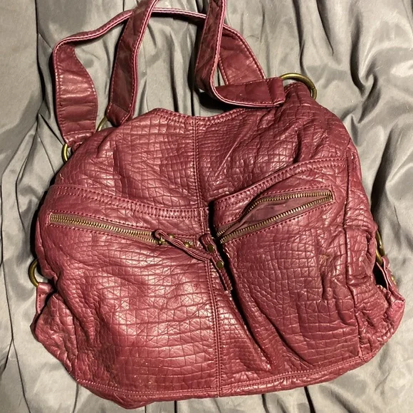 Red purse - Picture 2 of 2